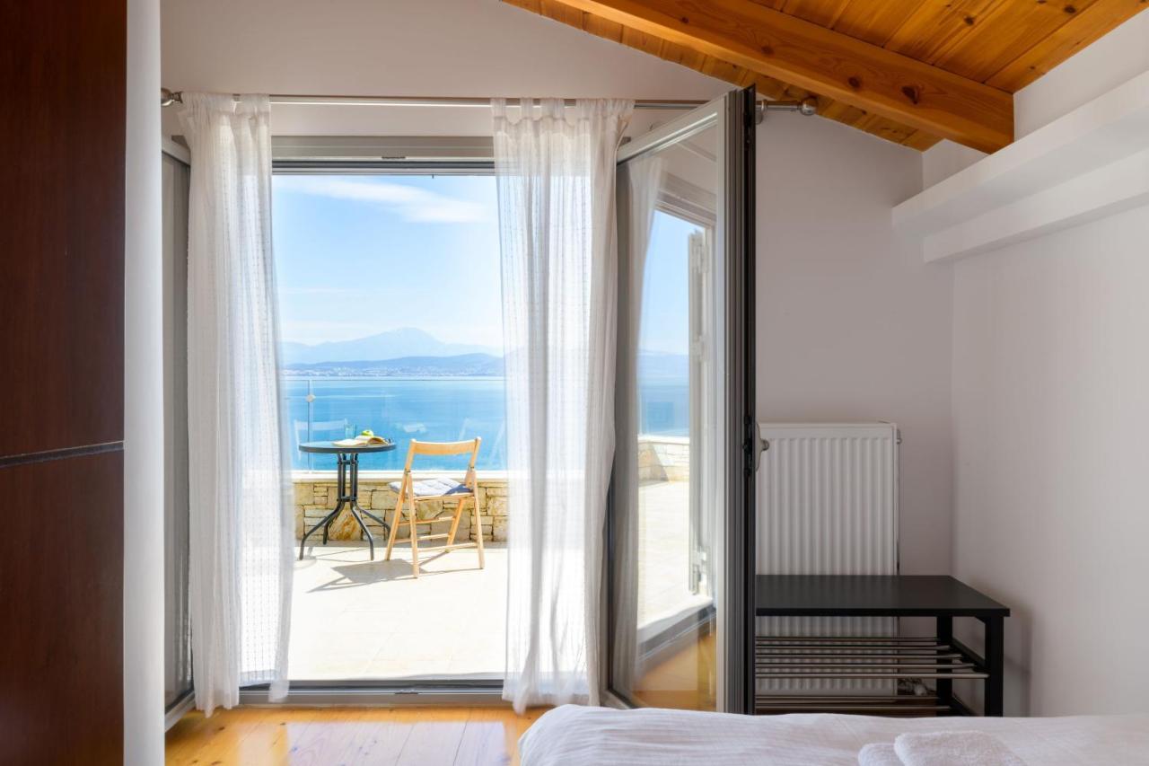 Crystal Beach Villa Chalkís Buitenkant foto