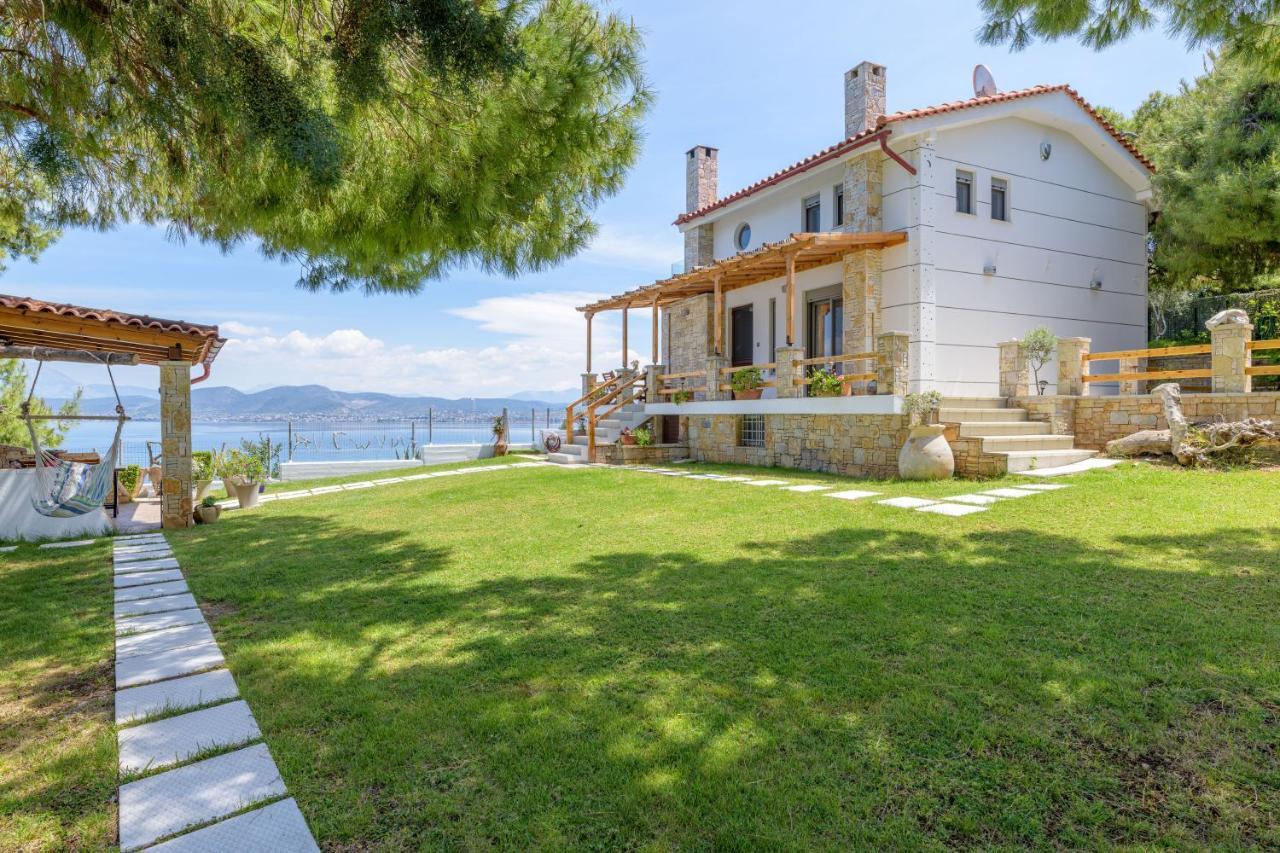 Crystal Beach Villa Chalkís Buitenkant foto